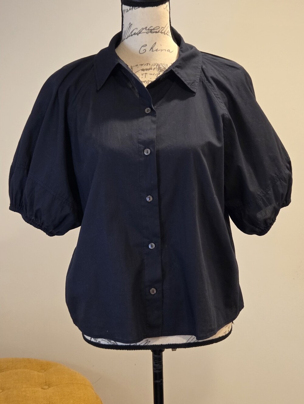 Velvet Graham And Spencer Women's Navy Puff-Sleeve Button-Up Shirt,  Size ?S - Picture 2 of 16